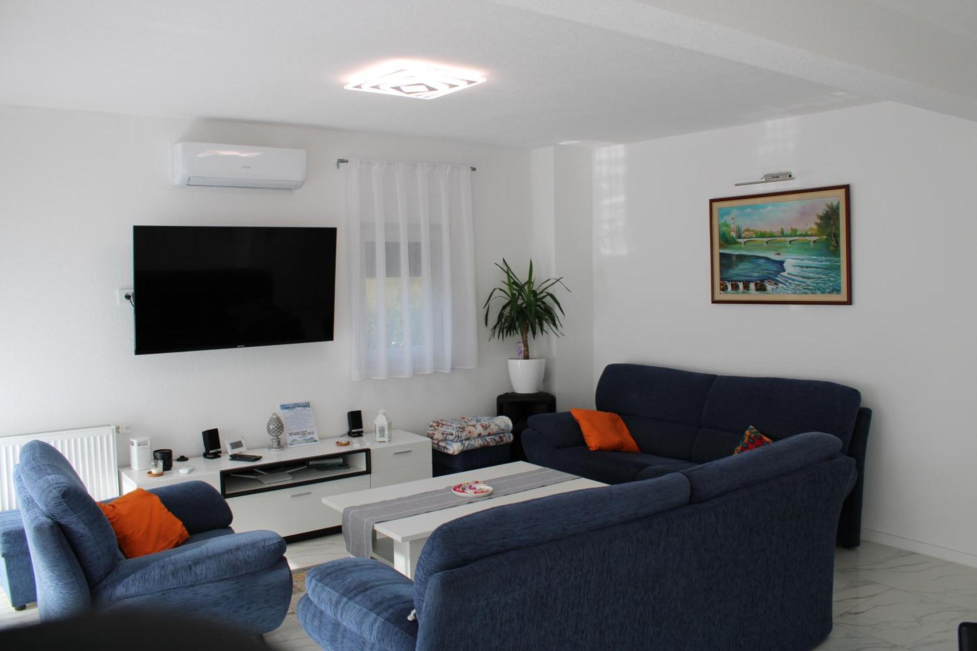 Am Una Lux House Бихач Экстерьер фото