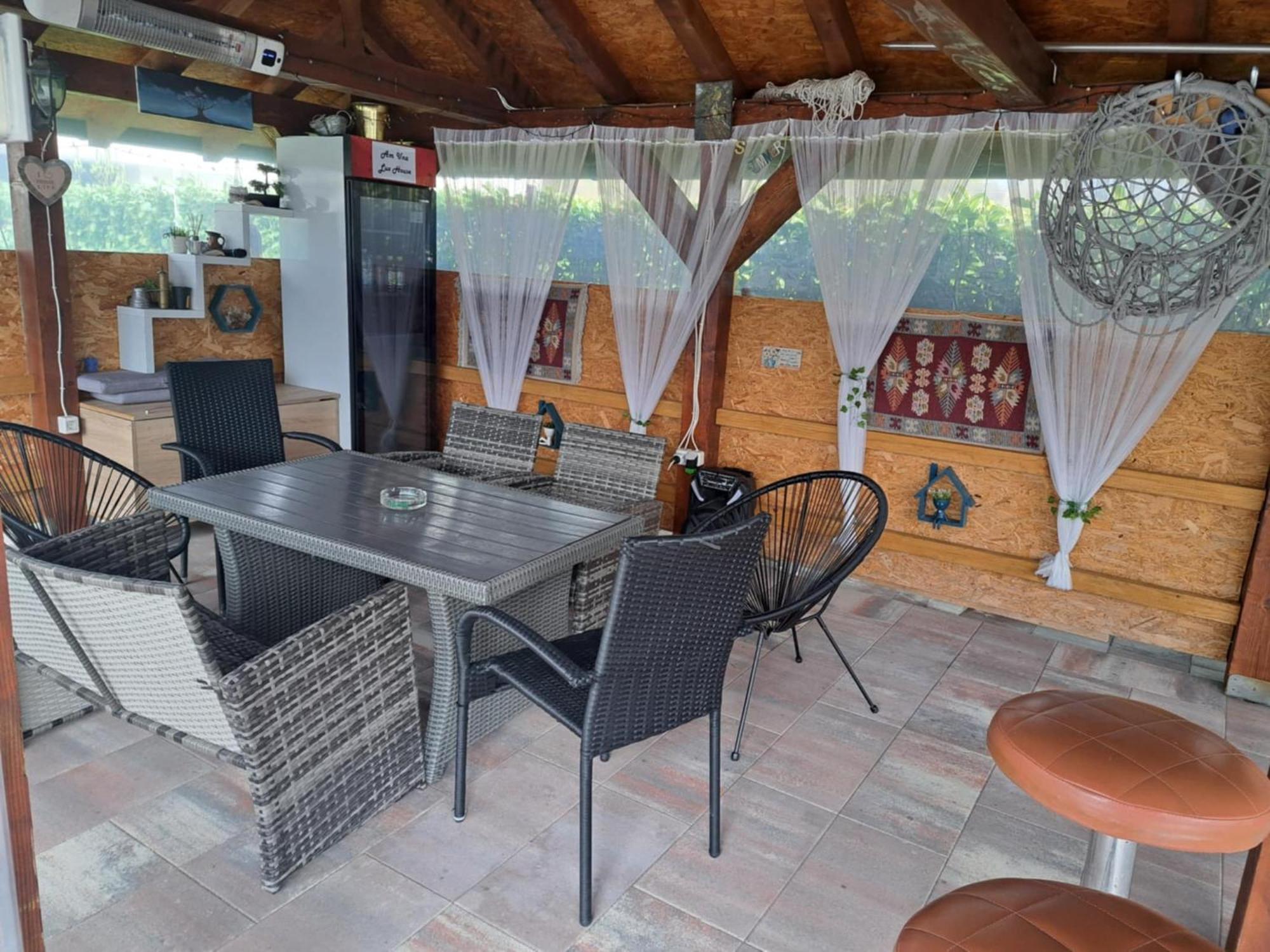 Am Una Lux House Бихач Экстерьер фото